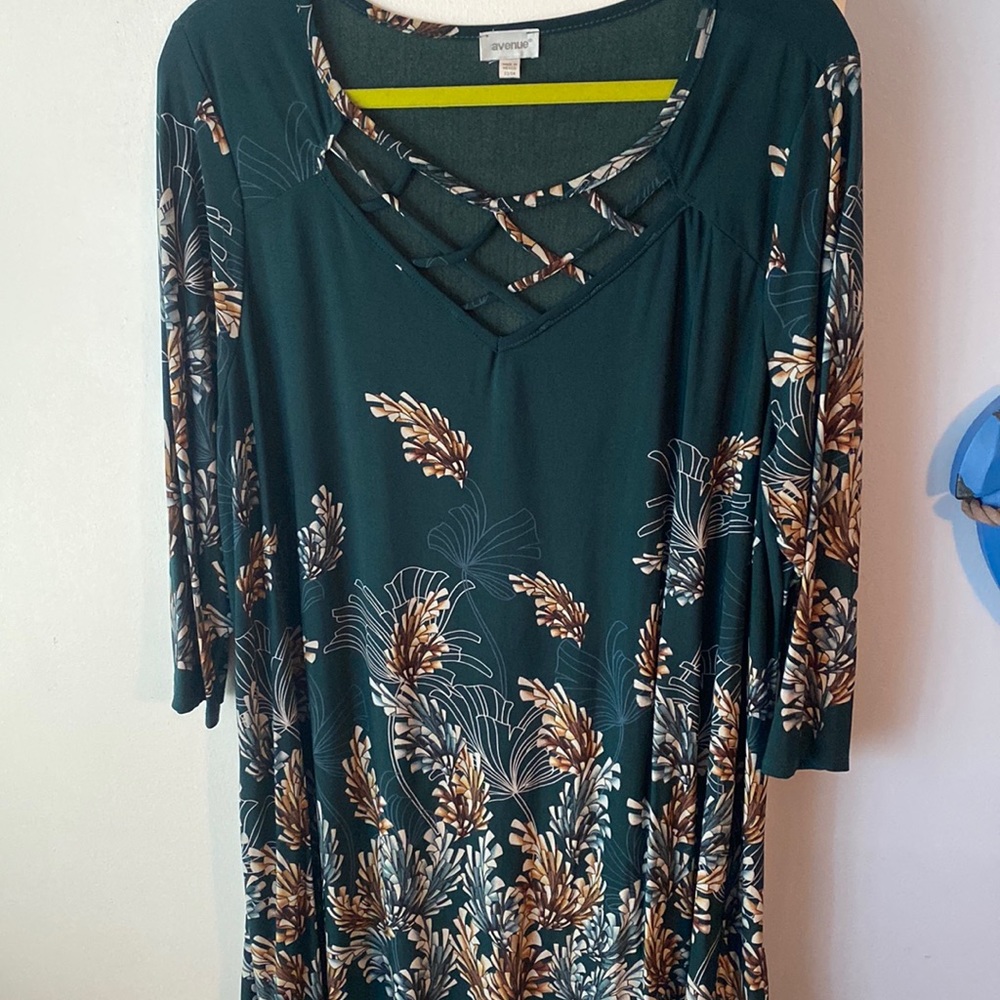 Like new, Avenue 22/24 blouse
